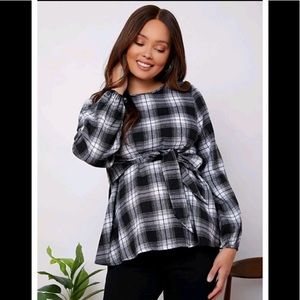🎉2/$20🎉 SHEIN Maternity Top